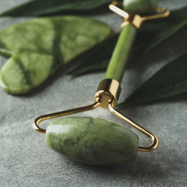 RODILLO + PIEDRA GUA SHA PARA MASAJE FACIAL